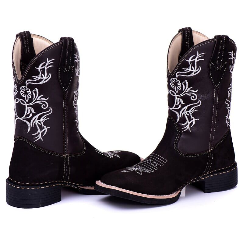 Bota Texana Feminina Bico Quadrado em Couro Nobuck Café com Detalhe Branco